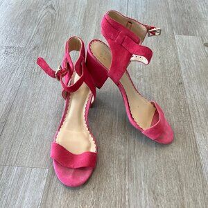 Womens Crown & Ivy Pink Suede Heels - 10